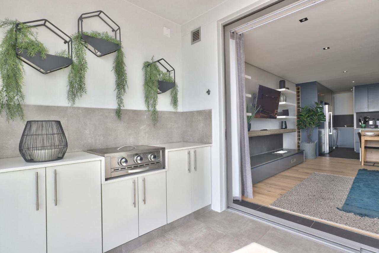 Elements Luxury Suites By Totalstay Cape Town Bagian luar foto