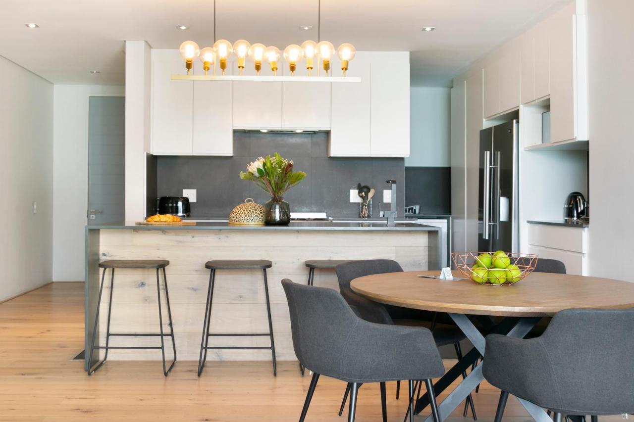 Elements Luxury Suites By Totalstay Cape Town Bagian luar foto