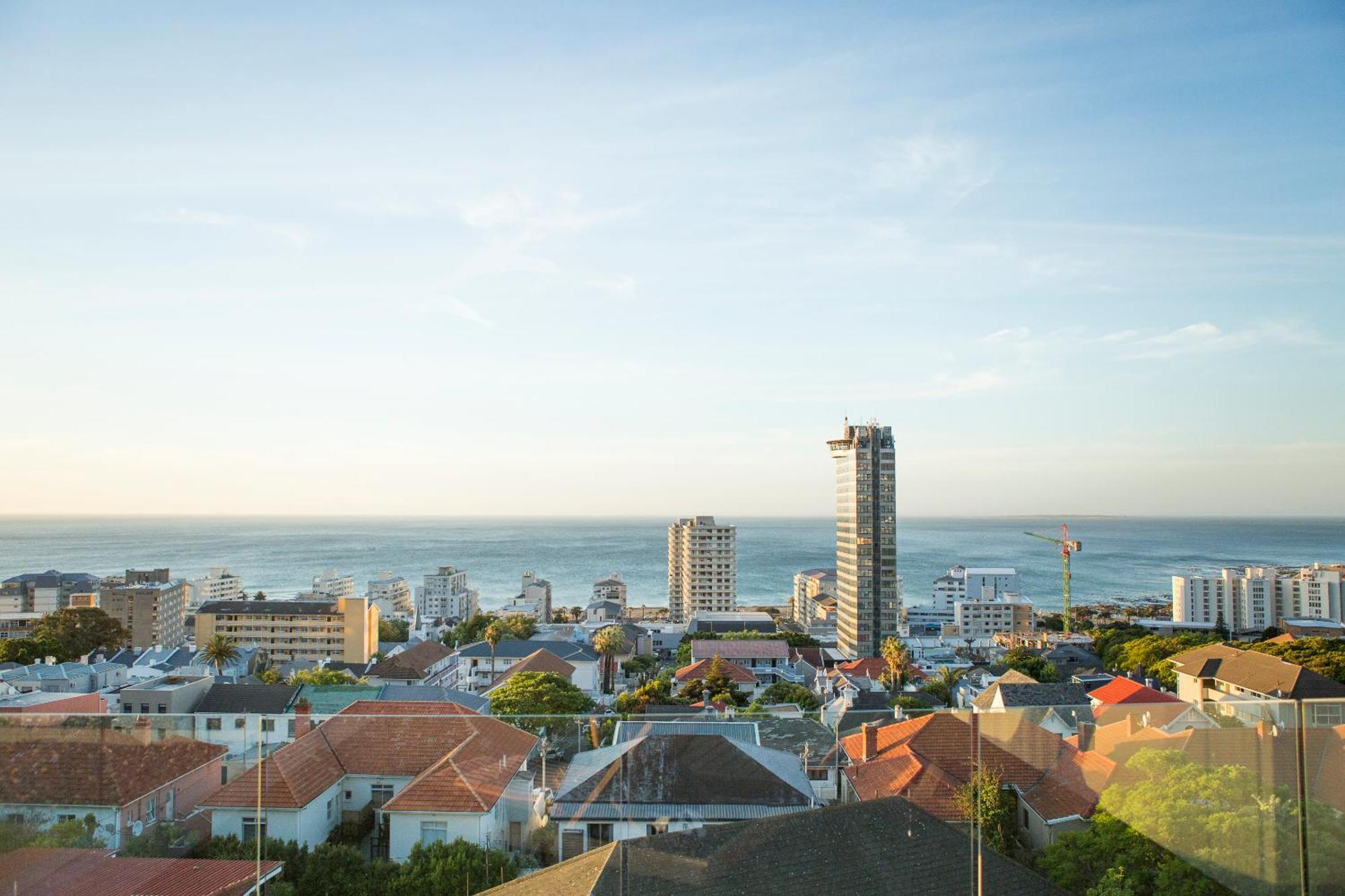 Elements Luxury Suites By Totalstay Cape Town Bagian luar foto